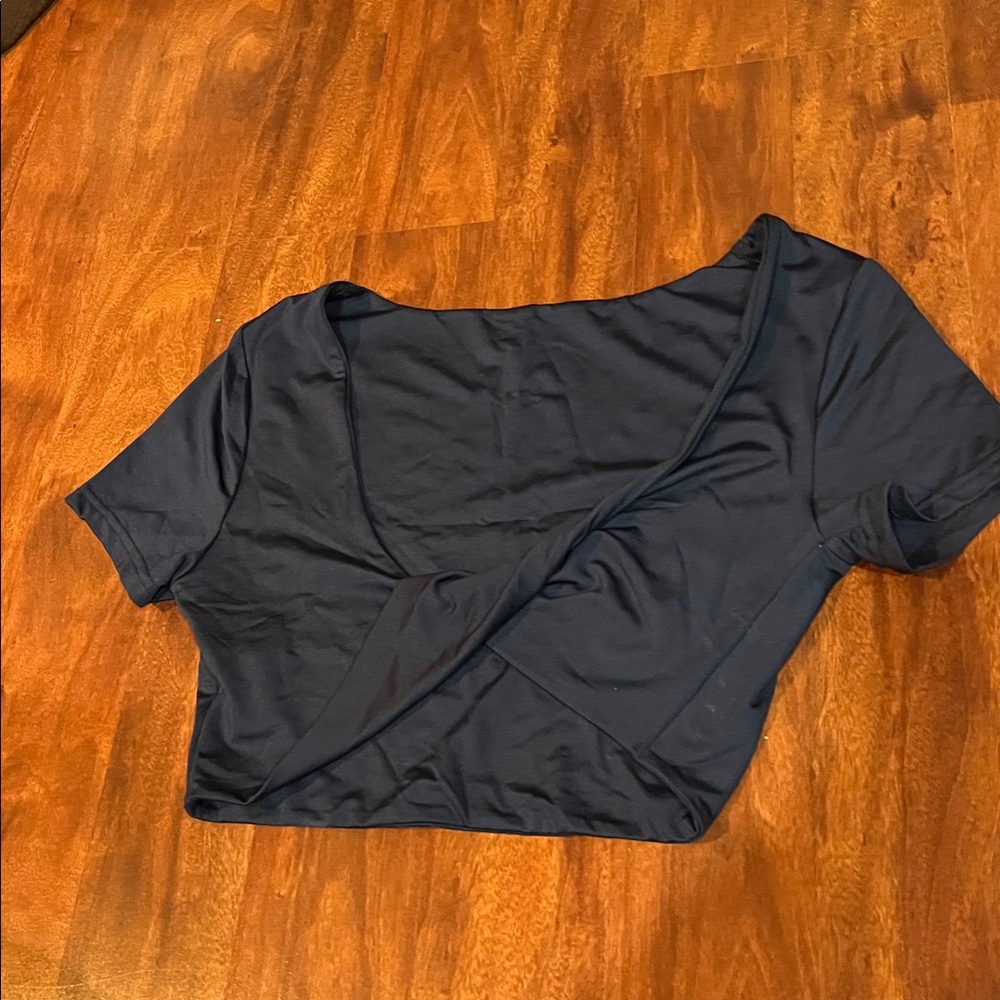 shein size medium navy v neck tee shirt top